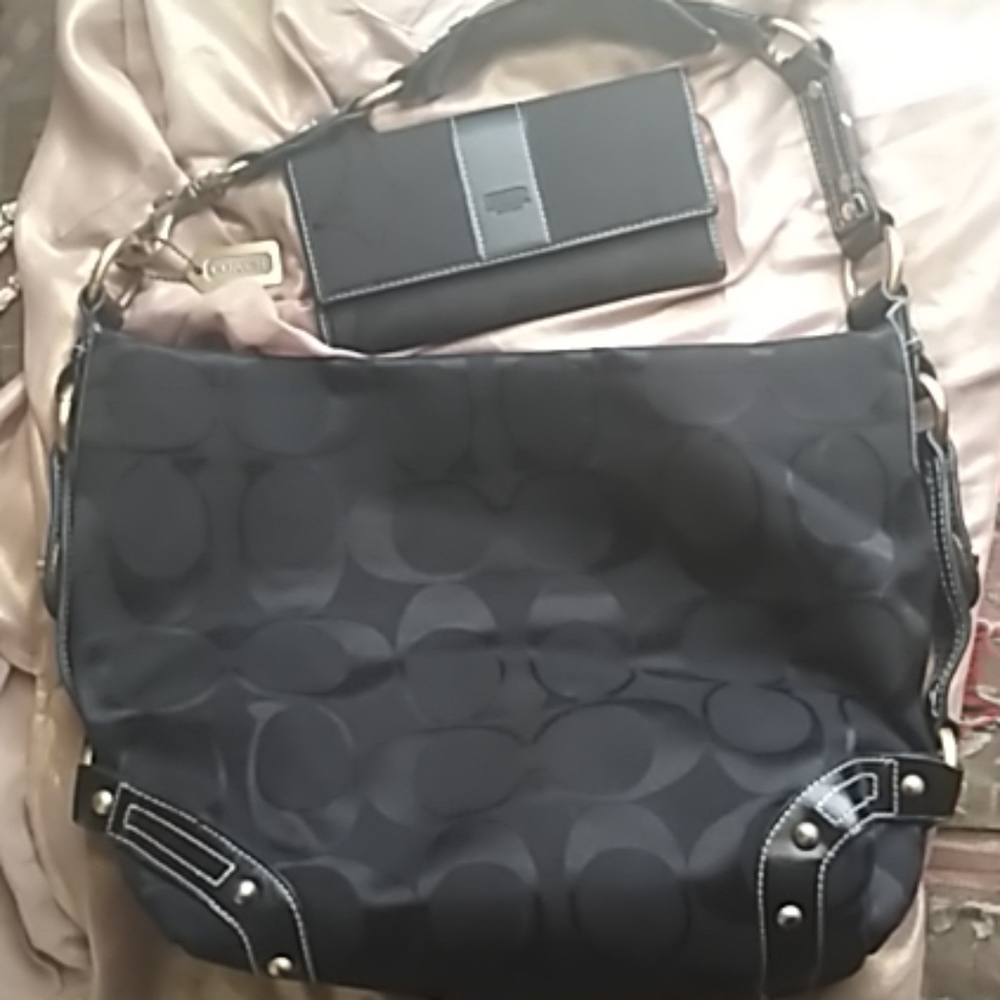Coach purse with matching wallet